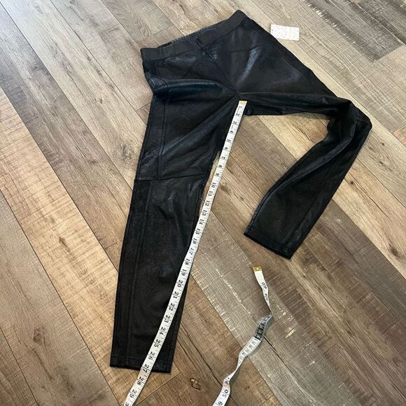 Free People Midnight Vegan Suede Skinny Pants. Size xs - Picture 6 of 11